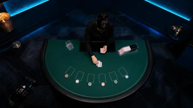 Cách Nhận Biết Dealer Gian Lận Trong Live Casino – Hướng Dẫn Chi Tiết